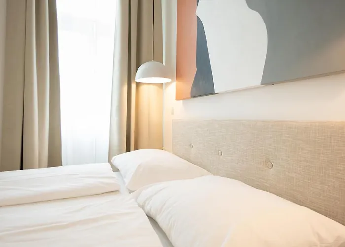 Apartamento Cosy Brand-new In A Calm Discrict Of *