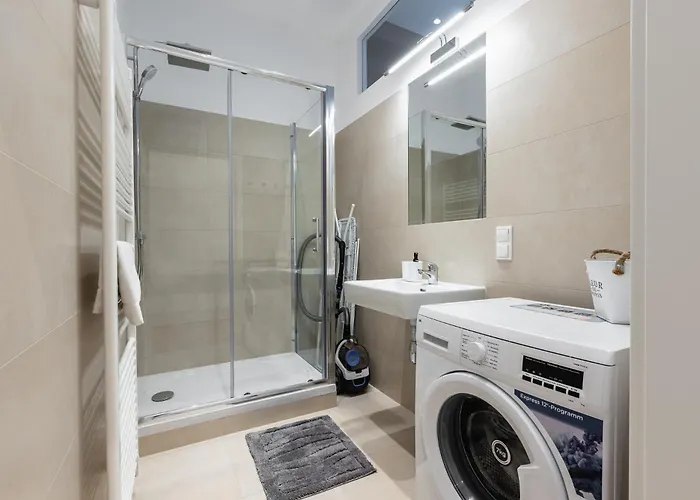 Cosy Brand-new In A Calm Discrict Of Apartamento