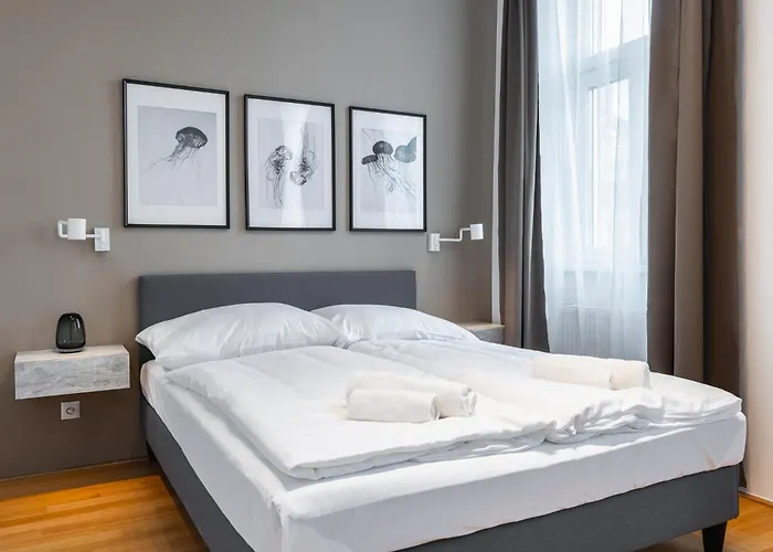 Cosy Brand-new In A Calm Discrict Of * Viena