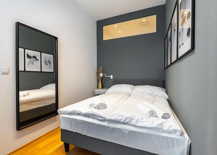 Cosy Brand-new In A Calm Discrict Of Viena
